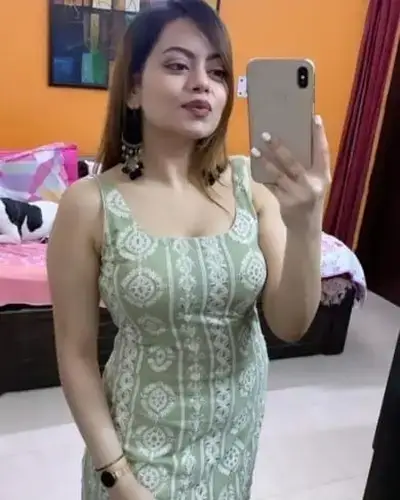 Call Girl in Dera Gopipur